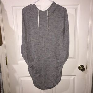 Liz Lange Maternity Tunic